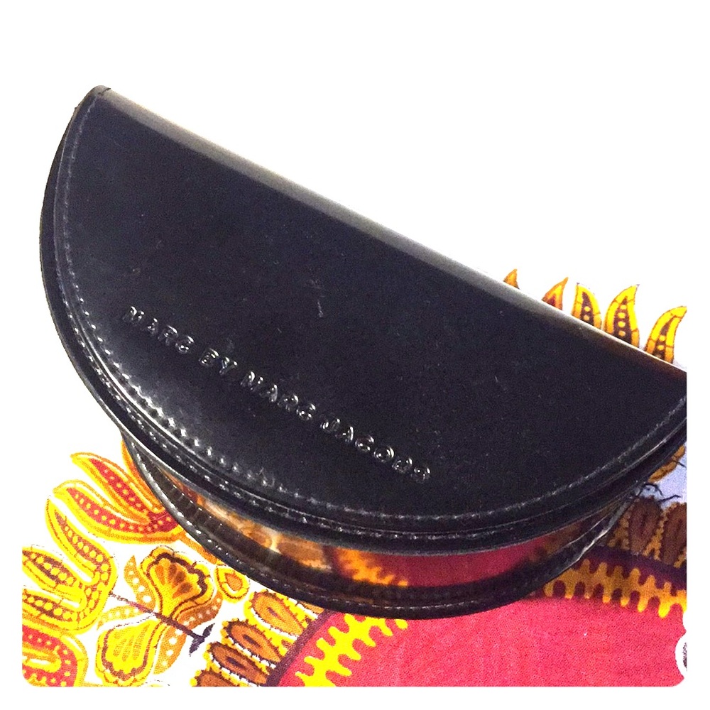 Marc by Marc Jacobs Patent Sunglasses Case